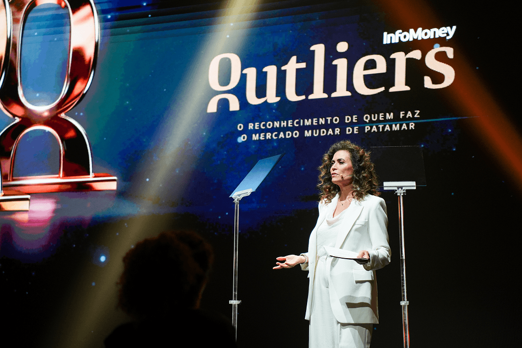 OUTILIERS 26 0484 1